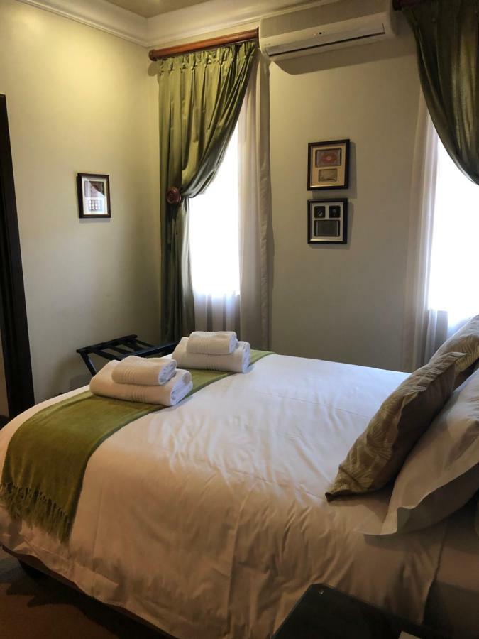 Goodey'S Guesthouse Pretoria Exterior foto