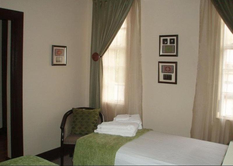 Goodey'S Guesthouse Pretoria Quarto foto