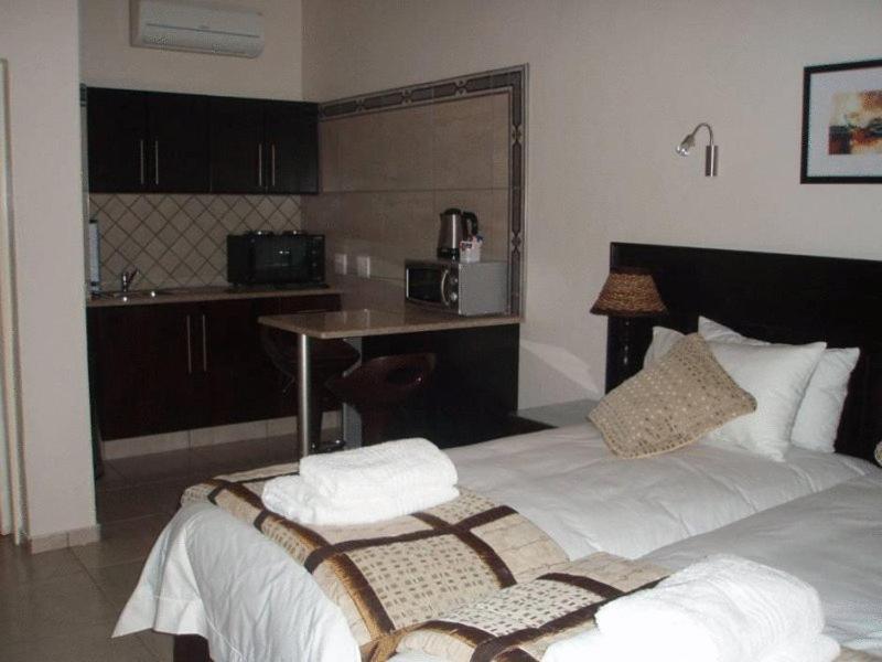 Goodey'S Guesthouse Pretoria Quarto foto